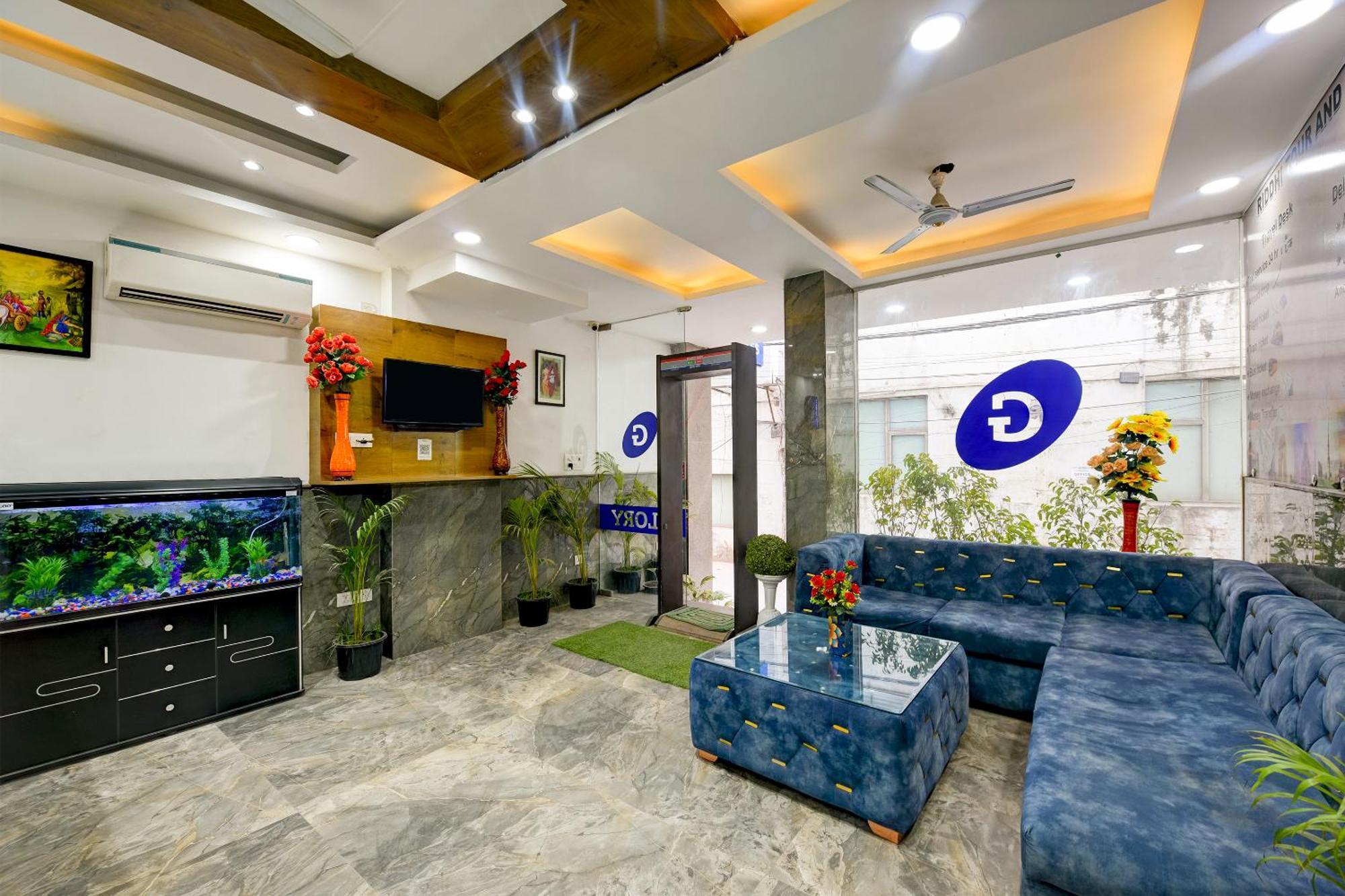 Hotel Grand Qubic Near Delhi Airport ニューデリー エクステリア 写真